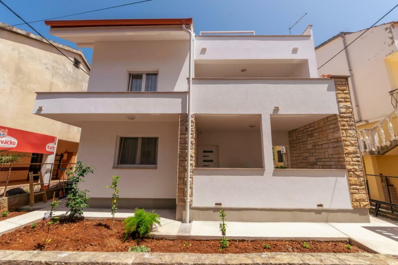 Privat Room Luka Zadar Exterior photo